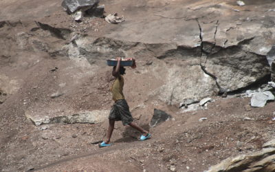 Burkina Faso : Sortir les enfants de la carrière de pierres